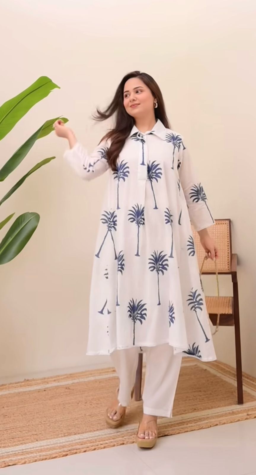 Flamezia Women's Pure Cotton Ethnic Kurta Set with Pants